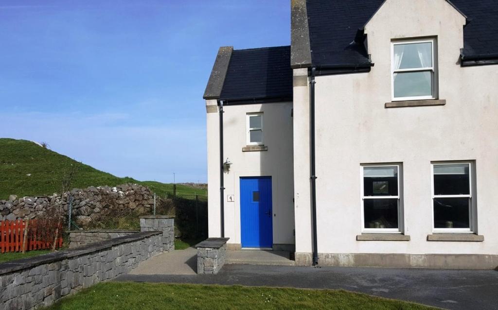 Villa Doolin Court Exterior foto